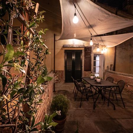 Апартаменты Casa La Girandola Кастильон-Фьорентино Экстерьер фото